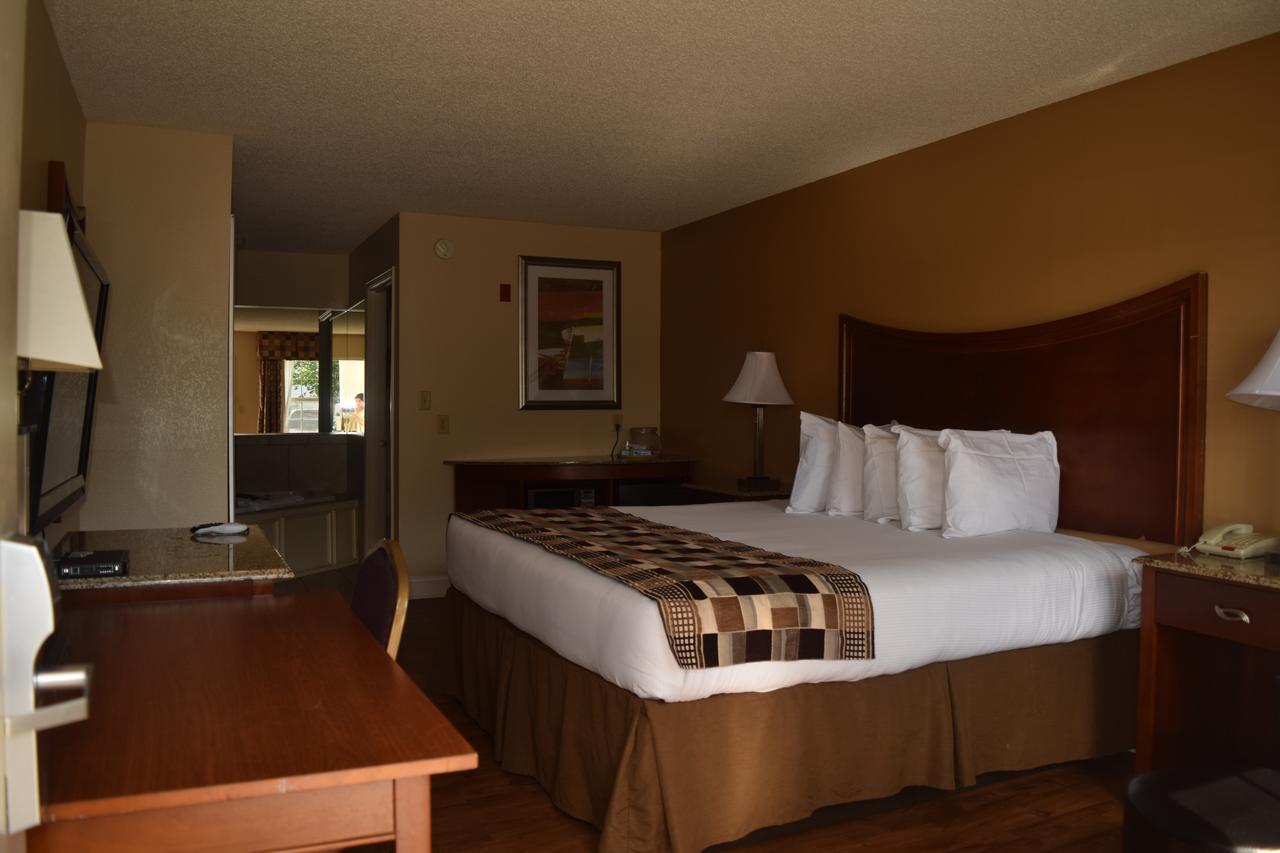 Atkinson Inn & Suites Lumberton Eksteriør bilde